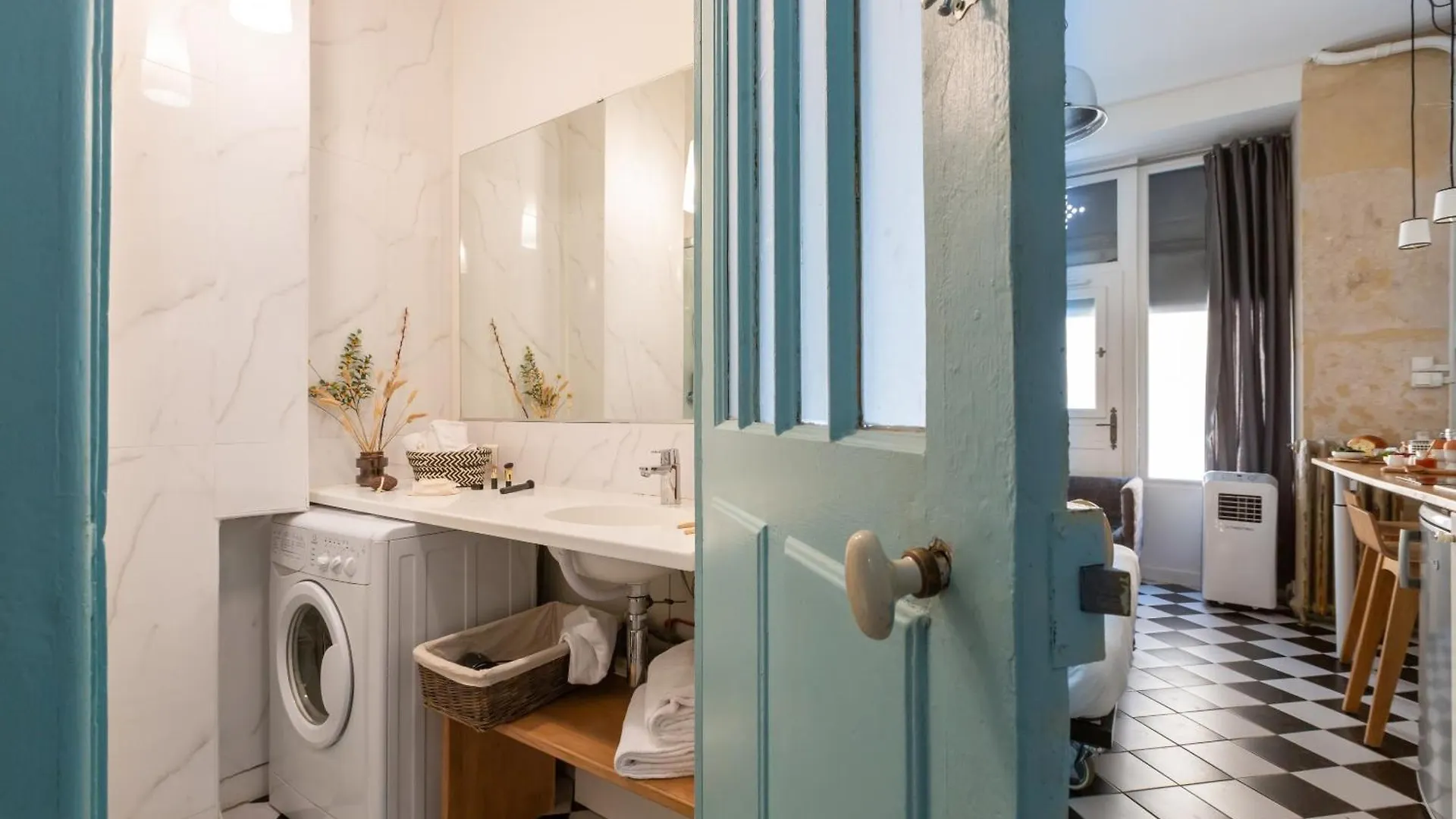Apartment Artisan Lofts Paris Close Eiffel Tower